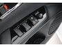 Toyota Prius 1.8 Hybrid Dynamic | Apple Carplay / Android Auto | Dodehoek detectie | Stoelverwarming | Head-up display | Keyless | Adaptive Cruise | Clima | LED | Camera | 15 inch