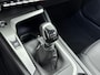 Peugeot 308 1.2 130pk Active Pack Business | Stoelverwarming | Navigatie | Lichtmetalen velgen | LED verlichting | Parkeersensoren |