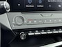 Peugeot 308 1.2 130pk Active Pack Business | Stoelverwarming | Navigatie | Lichtmetalen velgen | LED verlichting | Parkeersensoren |