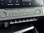 Peugeot 308 1.2 130pk Active Pack Business | Stoelverwarming | Navigatie | Lichtmetalen velgen | LED verlichting | Parkeersensoren |
