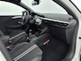 Opel Corsa 1.2 GS | Navigatie | Climate control | Extra getint glas achter | Lichtmetalen velgen |