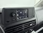 Opel Vivaro-e Electric L2 136pk 75 kWh | NIEUW | USB | Volledig Afwerking Laadruimte | 3 Zits | Airco