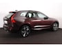 Volvo XC60 T6 Recharge AWD Plus Dark - Panorama/schuifdak - IntelliSafe Assist & Surround - 360º Camera - Harman/Kardon audio - Verwarmde voorstoelen, stuur & achterbank - Parkeersensoren voor & achter - Elektr. bedienb. voorstoelen met geheugen - Head up display - Draadloze tel. lader - Inklapbare trekhaak - 19' LMV