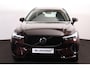 Volvo XC60 T6 Recharge AWD Plus Dark - Panorama/schuifdak - IntelliSafe Assist & Surround - 360º Camera - Harman/Kardon audio - Verwarmde voorstoelen, stuur & achterbank - Parkeersensoren voor & achter - Elektr. bedienb. voorstoelen met geheugen - Head up display - Draadloze tel. lader - Inklapbare trekhaak - 19' LMV