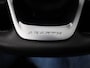 Abarth 500 Abarth Scorpionissima 42 kWh 155PK | Panoramadak | Navigatie | Sportstoelen | Alcantara Interieur | Stoelverwarming | Apple CarPlay & Android Auto
