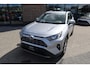 Toyota RAV4 2.5 HYBRID AWD DYNAMIC ANDROID/APPLE STOEL/VOORRUITVERW. LM-VELGEN P-SENSOREN CAMERA AD-CRUISE