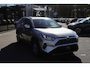 Toyota RAV4 2.5 HYBRID AWD DYNAMIC ANDROID/APPLE STOEL/VOORRUITVERW. LM-VELGEN P-SENSOREN CAMERA AD-CRUISE