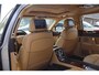 Bentley Continental Flying Spur 6.0 W12 561PK 🚀 | BTW ✔️ | Youngtimer 💎 | Leder 🛋️ | Schuifdak ☀️ | NL Auto 🇳🇱