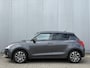 Suzuki Swift 1.2 Style Smart Hybrid | Trekhaak | Carplay | Camera | Adaptive Cruise Control | Stoelverwarming | Keyless |