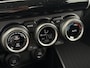 Suzuki Swift 1.2 Style Smart Hybrid | Trekhaak | Carplay | Camera | Adaptive Cruise Control | Stoelverwarming | Keyless |
