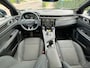 Lynk & Co 01 1.5 261PK Plug-in Hybrid Automaat + 20''/ Navi/ Clima/ Ad.Cruise/ Panorama/ Camera/ Trekhaak/ Full-LED/ Infinity/ NL auto