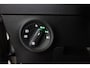 Skoda Karoq 1.0 TSI Ambition PDC Achter,Airco,DAB+,Apple Carplay voorbereiding,Bluetooth,Stoelverwarming,Cruise Control,USB