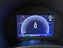 Fiat 600 600e La Prima | 10,25" touchscreen radio met Bluetooth, DAB & USB | Automatische airconditioning | Extra getint glas achter