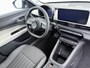 Fiat 600 600e La Prima | 10,25" touchscreen radio met Bluetooth, DAB & USB | Automatische airconditioning | Extra getint glas achter