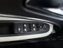 Fiat 600 600e La Prima | 10,25" touchscreen radio met Bluetooth, DAB & USB | Automatische airconditioning | Extra getint glas achter