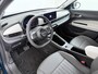Fiat 600 600e La Prima | 10,25" touchscreen radio met Bluetooth, DAB & USB | Automatische airconditioning | Extra getint glas achter