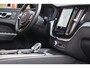 Volvo XC60 T6 Recharge AWD Plus Bright | Longe Range | Stoelverwarming | Trekhaak | BLIS | Pilot Assist | 360° Camera | Keyless