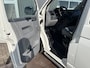 Volkswagen Transporter Kombi 1.9 TDI 300 9-Persoons APK 02-2027 Trekhaak 2200kg trekgewicht Ruiten rondom Sitebars Euro 3