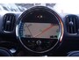 MINI Countryman Cooper SE ALL4 Classic Trim SOH 94% Apple Carplay Navi Verwarmde sportstoelen lederen bekleding Led-verlichting dakrails  PDC achter private-glas 2-zone clima-controle grootlicht-assist 17"-lmv cruise-controle private-glas Achteruitrijcamera Grootlicht assistent