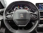 Peugeot 2008 1.2 PureTech Allure | Trekhaak | Apple Carplay/Android Auto | LMV 17" | Cruise Control | Climate Conrol | Parkeersensoren achter