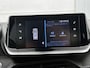 Peugeot 2008 1.2 PureTech Allure | Trekhaak | Apple Carplay/Android Auto | LMV 17" | Cruise Control | Climate Conrol | Parkeersensoren achter