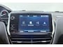 Peugeot 208 1.2 PureTech Signature | Airco | Navigatie | Parkeersensoren achter | Cruise-control | Li-metalen wielen | Lederen stuurwiel |