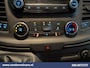 Ford Transit Custom 2.0 TDCI 130pk L1H1 Euro6 Airco | Camera | LED | Cruisecontrol | 2500kg Trekhaak Android Auto, Stoelverwarming, Verwarmde voorruit, Parkeersensoren, Bijrijdersbank