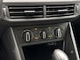 Volkswagen Polo 1.0 TSI Comfortline Business | Parkeersensor voor en achter | Cruise control | Android auto | Apple carplay | Carkit |