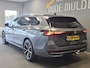 Volkswagen Passat Variant 1.5 eHybrid Business | 360 Camera | Stoelventilatie & Massage | Trekhaak | 19 inch velgen | Head-up display |