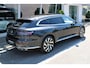 Volkswagen Arteon Shooting Brake 1.4 TSI 218pk eHybrid R-Line DSG Automaat / Panorama schuifdak / Leder Carbon Style / 360 camera / Navigatie Pro / Wegkl trekhaak