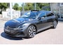 Volkswagen Arteon Shooting Brake 1.4 TSI 218pk eHybrid R-Line DSG Automaat / Panorama schuifdak / Leder Carbon Style / 360 camera / Navigatie Pro / Wegkl trekhaak