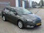 Ford Focus Wagon 1.0 Titanium D-riem nieuw! Navi l Cruise l Stoel&stuurverwarming l Keyless l Parkeerhulp l Trekhaak l TOPSTAAT!