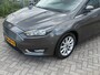 Ford Focus Wagon 1.0 Titanium D-riem nieuw! Navi l Cruise l Stoel&stuurverwarming l Keyless l Parkeerhulp l Trekhaak l TOPSTAAT!