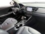 Kia Niro Hybrid 1.6 GDi ExecutiveLine | Trekhaak | Stoel verwarming en koeling | Lederen bekleding | Navigatie | Dodehoek detectie | Apple Carplay / Android Auto | Verbruik 1 op 20!