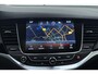 Opel Astra Sports Tourer 1.4 Innovation | Lederen bekleding | Stoelverwarming en stoel koeling | Climate control | Navigatie pakket | Camera achter | Electrische achterklep | Uniek mooie auto met alle denkbare opties | 150 pk | Schuif kanteldak |