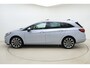 Opel Astra Sports Tourer 1.4 Innovation | Lederen bekleding | Stoelverwarming en stoel koeling | Climate control | Navigatie pakket | Camera achter | Electrische achterklep | Uniek mooie auto met alle denkbare opties | 150 pk | Schuif kanteldak |