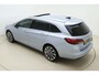 Opel Astra Sports Tourer 1.4 Innovation | Lederen bekleding | Stoelverwarming en stoel koeling | Climate control | Navigatie pakket | Camera achter | Electrische achterklep | Uniek mooie auto met alle denkbare opties | 150 pk | Schuif kanteldak |