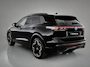 Volkswagen Tiguan 1.5 eHybrid 272pk R-Line DSG Automaat Black Style / Panorama schuifdak / LM 20 inch / Wegkl trekhaak / 360 camera / Harman Kardon Garantie tot 20-11-2030 / 100.000km