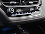 Toyota Corolla 1.8 Hybrid Executive Limited + | Dealer Onderhouden | Trekhaak | Stoel+stuurverwarming | Parkeersensoren Voor+achter met assistent | Navigatie | Apple CarPlay/Android Auto | Cruise Control Adaptive | Climate Control |