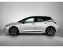 Toyota Corolla 1.8 Hybrid Executive Limited + | Dealer Onderhouden | Trekhaak | Stoel+stuurverwarming | Parkeersensoren Voor+achter met assistent | Navigatie | Apple CarPlay/Android Auto | Cruise Control Adaptive | Climate Control |