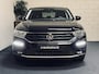 Volkswagen T-Roc 1.5 TSI Active | 17" | CarPlay | Stoelverw. |