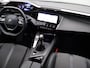 Peugeot 308 1.2 PureTech Allure Pack Business Parkeersenoren Voor en Achter | Dodehoekbewaking | Cruise Control Adaptief | Navigatie | Camera | Climate Control | 17" Lichtmetalen Velgen