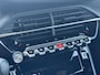Peugeot 2008 GT 1.2 Hybrid 145pk e-DCS6 | ALCANTARA | MASSAGE STOELEN | NAVI | ADAPTIVE CRUISE CONTROL | 360 CAMERA'S | STOELVERW. | KEYLESS ENTRY | DODEHOEK BEW.