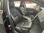 Volvo XC60 2.4 D4 AWD MOMENTUM AUTOMAAT NAVIGATIE CRUISE CONTROL CLIMATE CONTROL BLUETOOTH TELEFOON MEDIA VOORBEREIDING 17" LICHTMETALEN VELGEN AFNEEMBARE TREKHAAK ZEER MOOI !!
