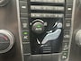 Volvo XC60 2.4 D4 AWD MOMENTUM AUTOMAAT NAVIGATIE CRUISE CONTROL CLIMATE CONTROL BLUETOOTH TELEFOON MEDIA VOORBEREIDING 17" LICHTMETALEN VELGEN AFNEEMBARE TREKHAAK ZEER MOOI !!