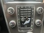 Volvo XC60 2.4 D4 AWD MOMENTUM AUTOMAAT NAVIGATIE CRUISE CONTROL CLIMATE CONTROL BLUETOOTH TELEFOON MEDIA VOORBEREIDING 17" LICHTMETALEN VELGEN AFNEEMBARE TREKHAAK ZEER MOOI !!