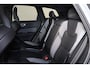 Volvo XC60 T6 Recharge AWD Ultra Black Edition - Panorama/schuifdak - IntelliSafe Assist & Surround - 360º Camera - Harman/Kardon audio - Adaptieve LED koplampen - Verwarmde voorstoelen, stuur & achterbank - Parkeersensoren voor & achter - Elektr. bedienb. voorstoelen met geheugen - Head up display - Draadloze tel. lader - Extra getint glas - Inklapbare trekhaak - 21' LMV