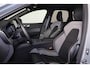 Volvo XC60 T6 Recharge AWD Ultra Black Edition - Panorama/schuifdak - IntelliSafe Assist & Surround - 360º Camera - Harman/Kardon audio - Adaptieve LED koplampen - Verwarmde voorstoelen, stuur & achterbank - Parkeersensoren voor & achter - Elektr. bedienb. voorstoelen met geheugen - Head up display - Draadloze tel. lader - Extra getint glas - Inklapbare trekhaak - 21' LMV
