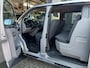 Volkswagen Transporter 2.0 TDI L1H1 DC Dubbele schuifdeur Airco Cruise controle Trekhaak 2200kg trekgewicht Navigatiesysteem Sitebars Telefoonverbinding 5-Persoons Zie foto voor onderhoudshistorie!! Euro 5