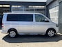Volkswagen Transporter 2.0 TDI L1H1 DC Dubbele schuifdeur Airco Cruise controle Trekhaak 2200kg trekgewicht Navigatiesysteem Sitebars Telefoonverbinding 5-Persoons Zie foto voor onderhoudshistorie!! Euro 5